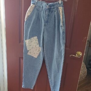 Stefano Vintage Straight Leg Jeans With Floral Patches Distressed Details Size 8
